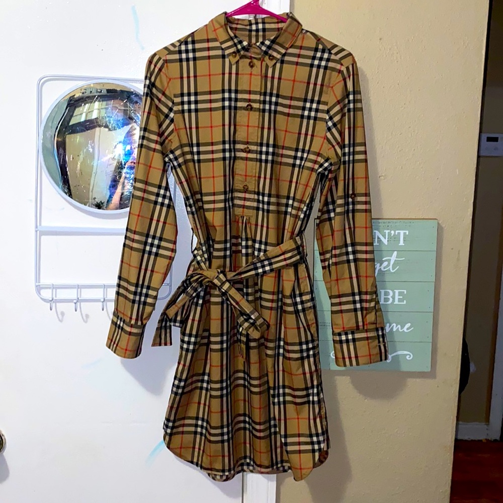 Woman’s Burberry Dress